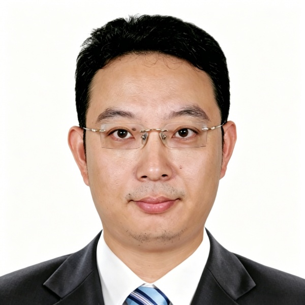 陳軼群